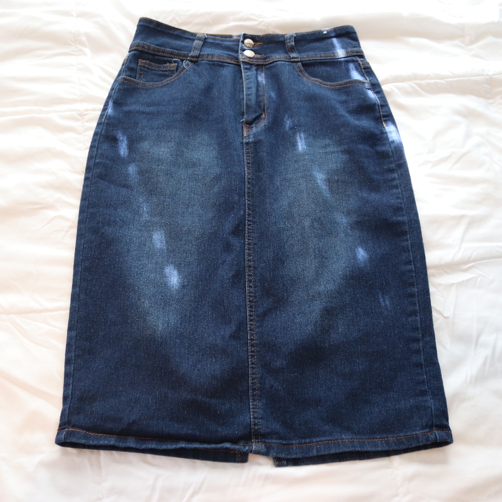 American Quality Denim Jean Skirt Size Medium